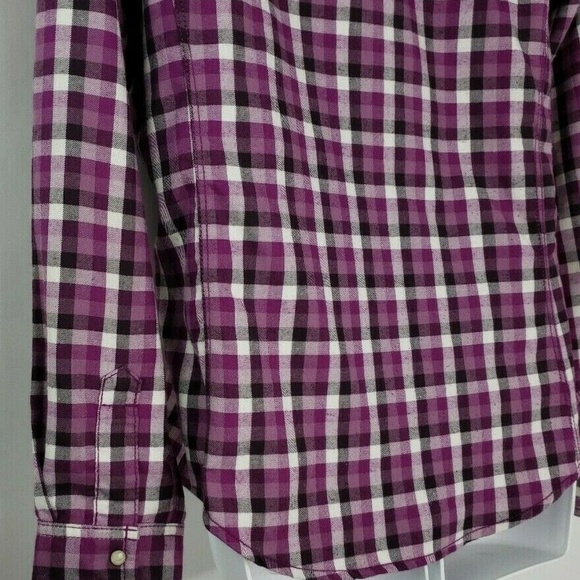 The North Face Purple Plaid LongSleeve Pearl Shirt - Picture 6 of 8